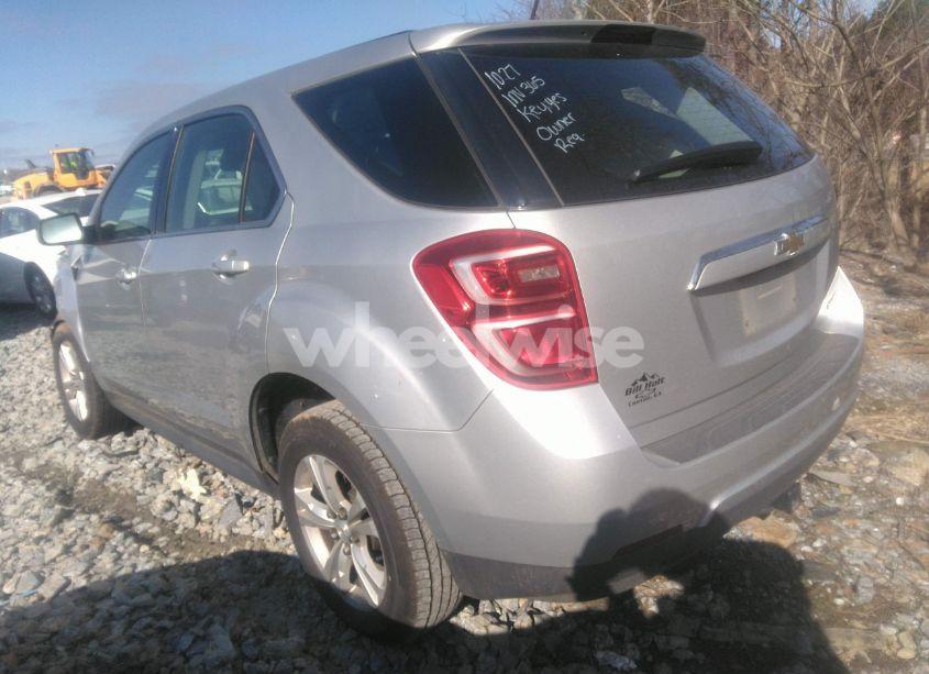 Photo 3 of 2016 Chevrolet Equinox LS (VIN 1GNALBEKXGZ100248)