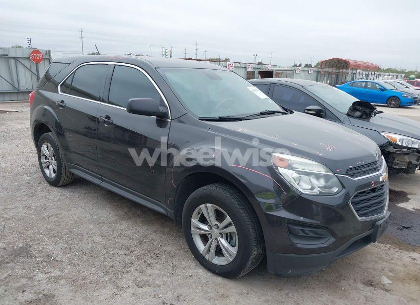 2016 Chevrolet Equinox LS (VIN 1GNALBEKXGZ105448) main photo
