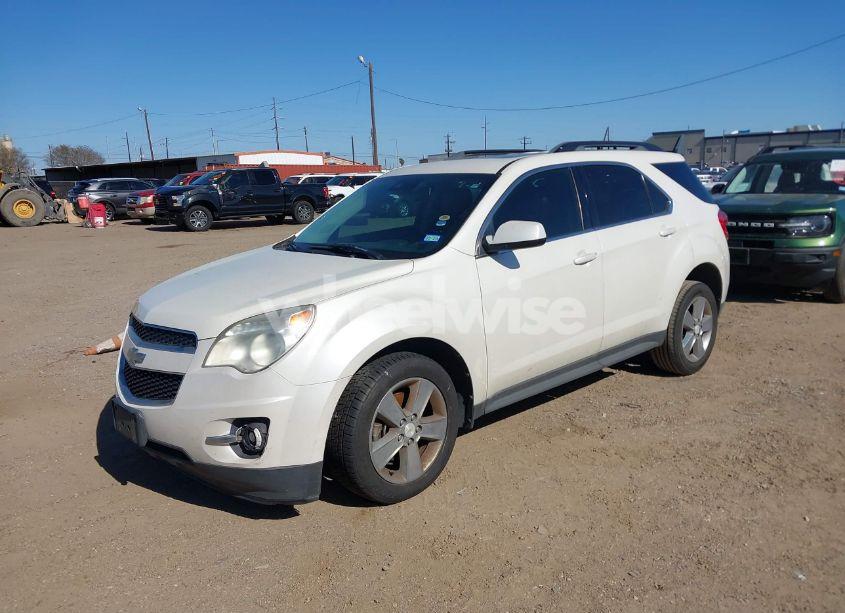 Photo 2 of 2014 Chevrolet Equinox 2LT (VIN 1GNALCEK0EZ105588)