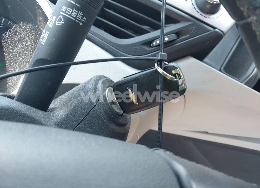 Photo 11 of 2016 Chevrolet Equinox LT (VIN 1GNALCEK0GZ103729)