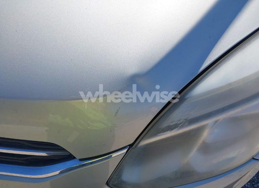 Photo 6 of 2016 Chevrolet Equinox LT (VIN 1GNALCEK0GZ105710)