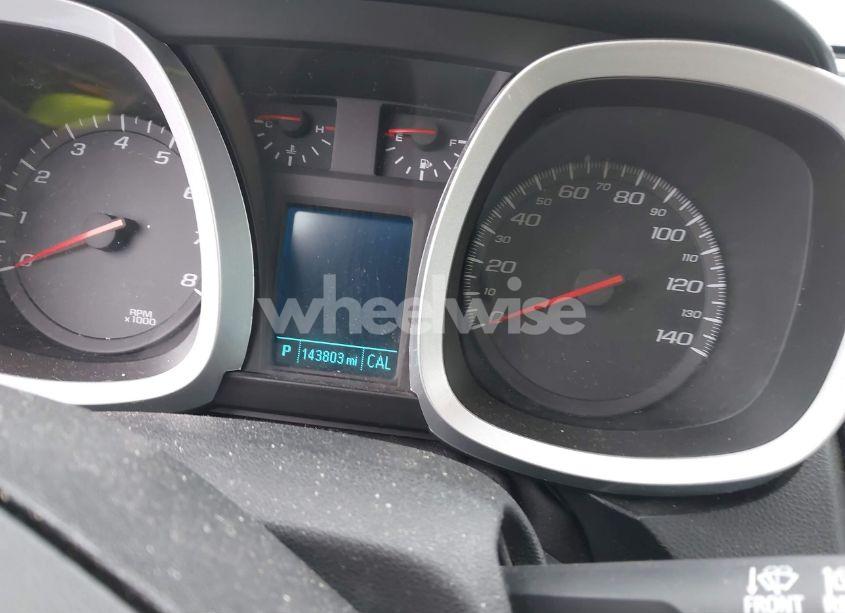 Photo 15 of 2015 Chevrolet Equinox 2LT (VIN 1GNALCEK1FZ139654)