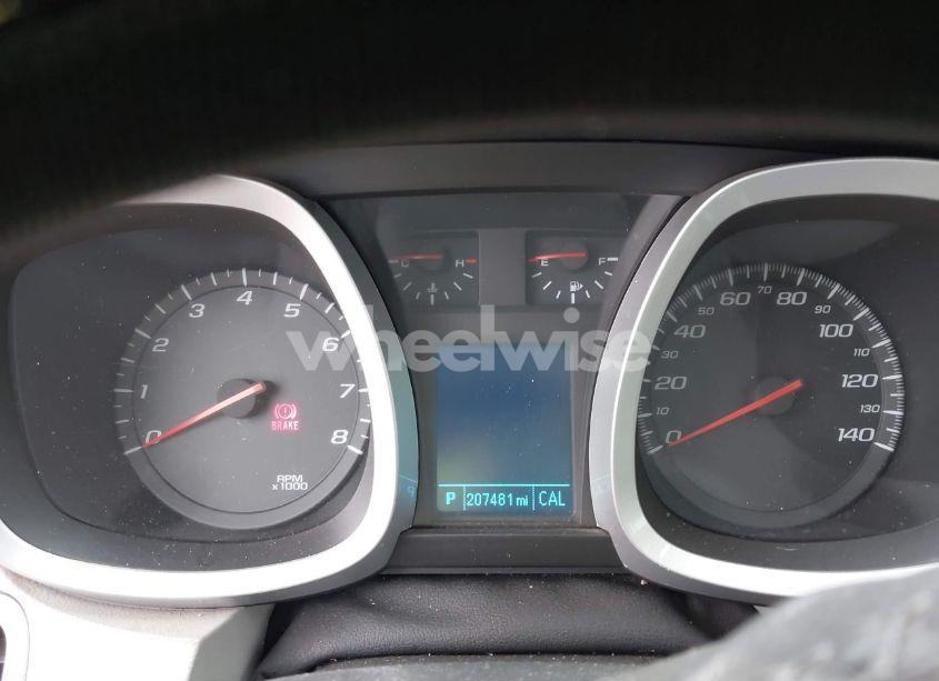 Photo 7 of 2015 Chevrolet Equinox 2LT (VIN 1GNALCEK2FZ102872)