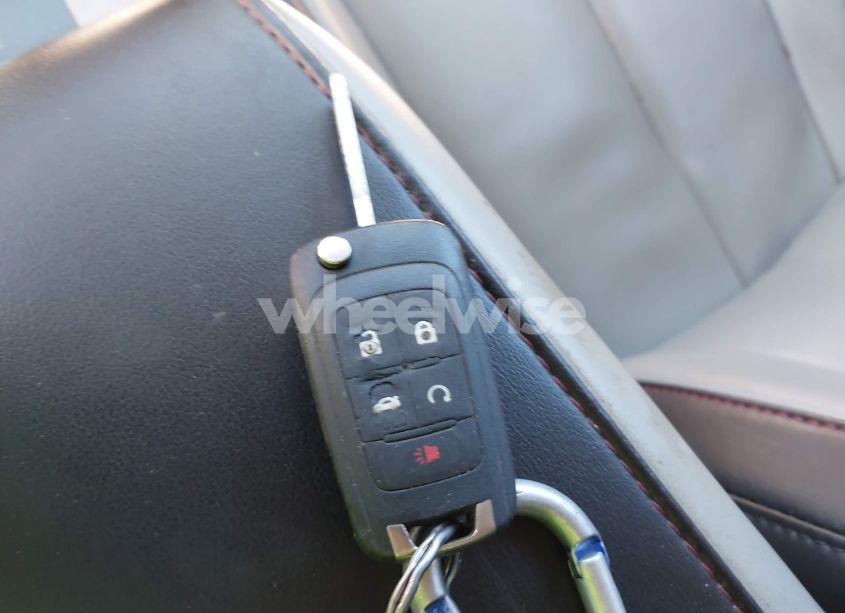 Photo 11 of 2015 Chevrolet Equinox 2LT (VIN 1GNALCEK3FZ142846)