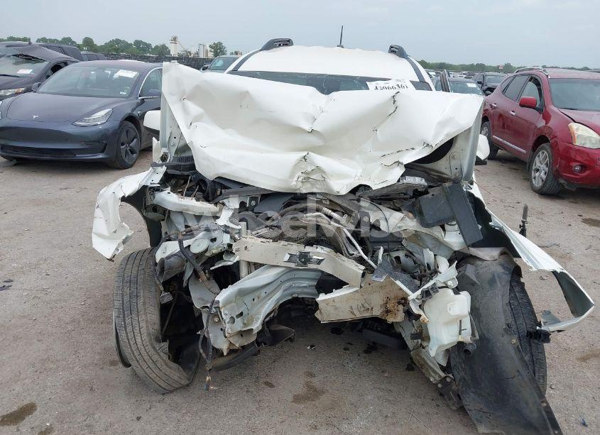 Photo 6 of 2015 Chevrolet Equinox 2LT (VIN 1GNALCEK4FZ112948)