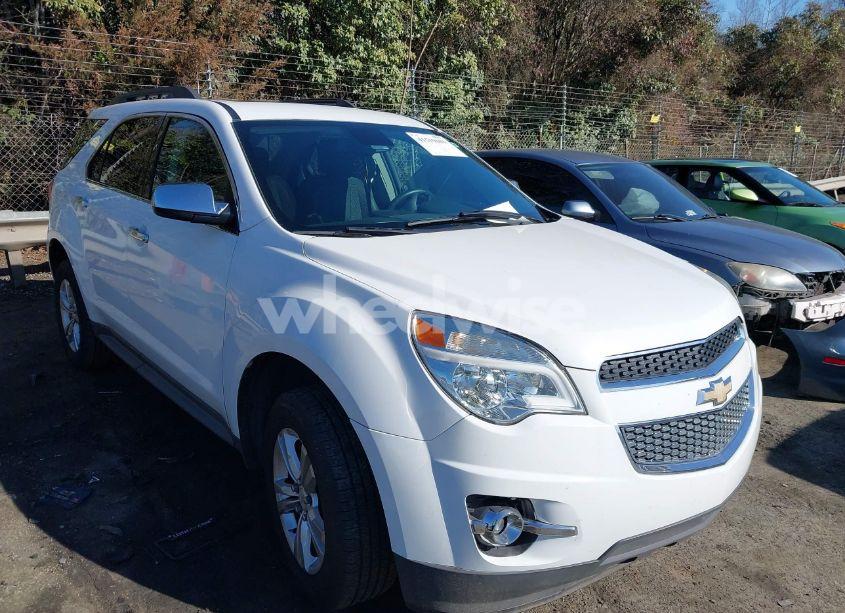 2015 Chevrolet Equinox 2LT (VIN 1GNALCEK5FZ134540) main photo