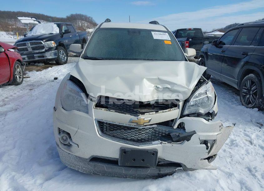 Photo 12 of 2015 Chevrolet Equinox 2LT (VIN 1GNALCEK6FZ136698)