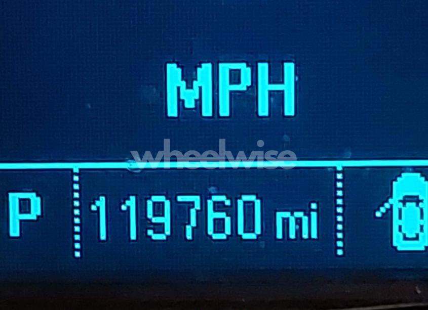 Photo 15 of 2015 Chevrolet Equinox 2LT (VIN 1GNALCEK7FZ120316)