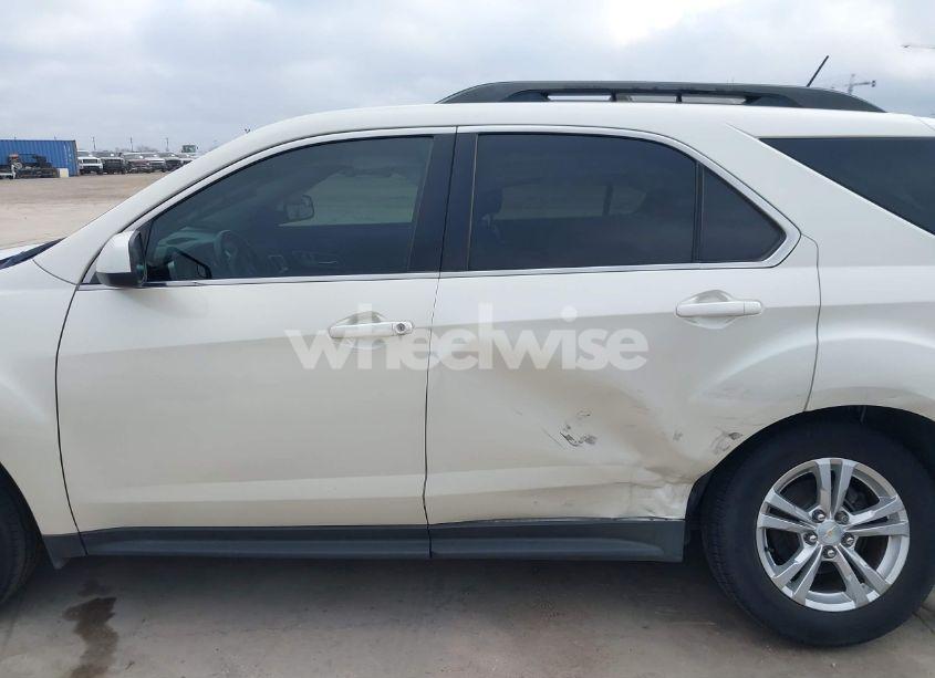 Photo 15 of 2014 Chevrolet Equinox 2LT (VIN 1GNALCEK8EZ100834)