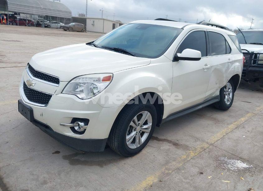 Photo 2 of 2014 Chevrolet Equinox 2LT (VIN 1GNALCEK8EZ100834)