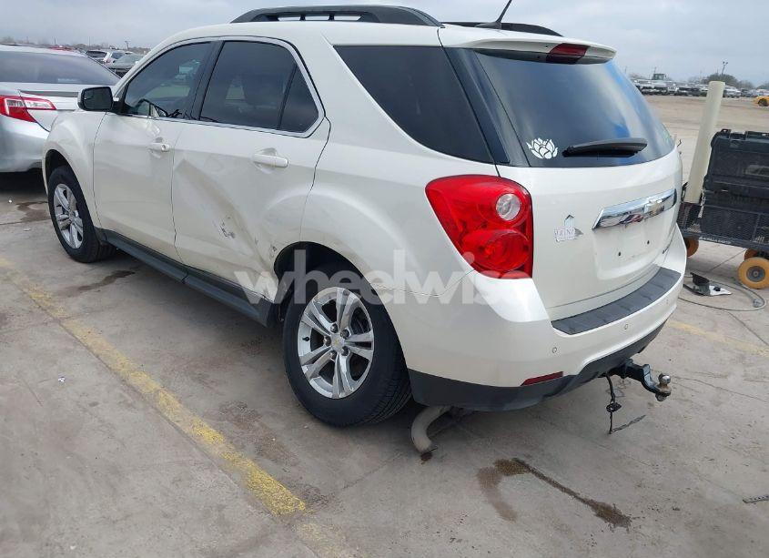 Photo 3 of 2014 Chevrolet Equinox 2LT (VIN 1GNALCEK8EZ100834)