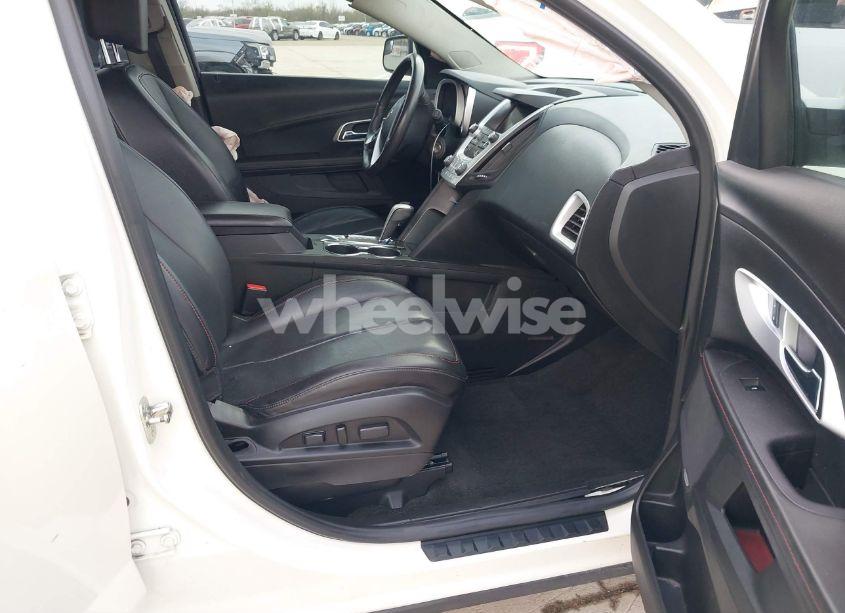 Photo 5 of 2014 Chevrolet Equinox 2LT (VIN 1GNALCEK8EZ100834)