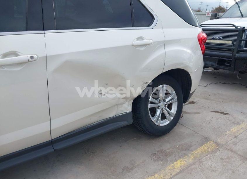 Photo 6 of 2014 Chevrolet Equinox 2LT (VIN 1GNALCEK8EZ100834)