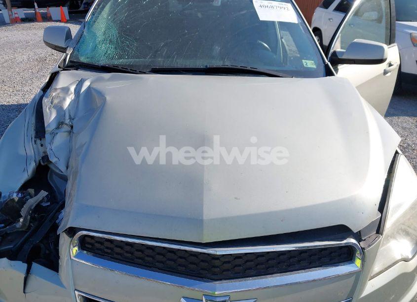 Photo 10 of 2014 Chevrolet Equinox 2LT (VIN 1GNALCEK8EZ123918)