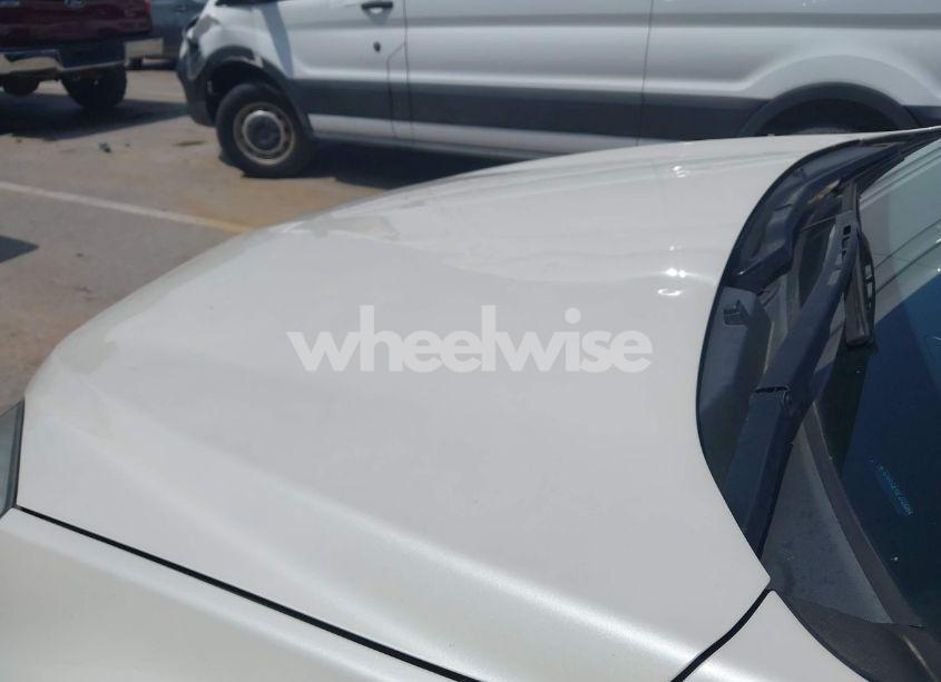 Photo 6 of 2015 Chevrolet Equinox 2LT (VIN 1GNALCEK8FZ128084)