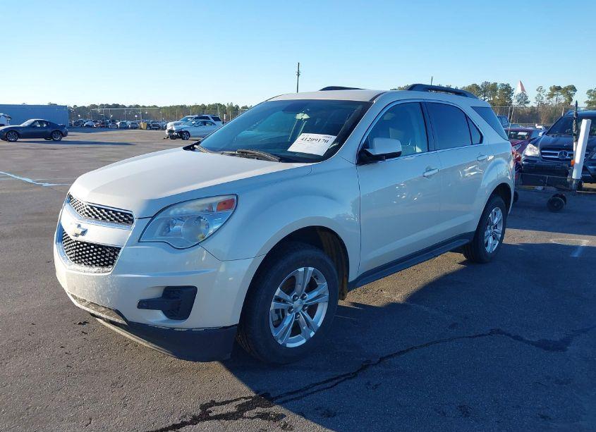 Photo 2 of 2013 Chevrolet Equinox LT (VIN 1GNALDEK2DZ134398)