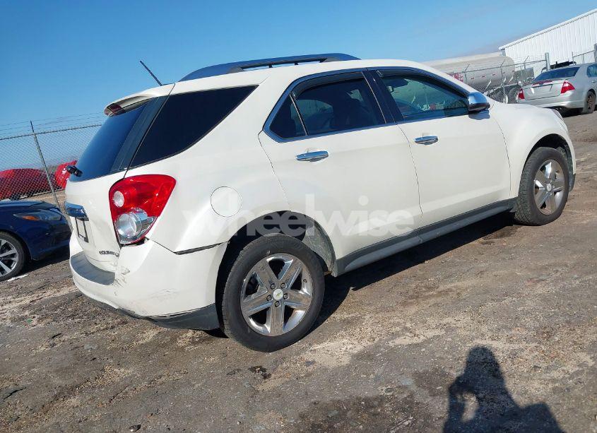 Photo 4 of 2015 Chevrolet Equinox LTZ (VIN 1GNALDEK2FZ117510)