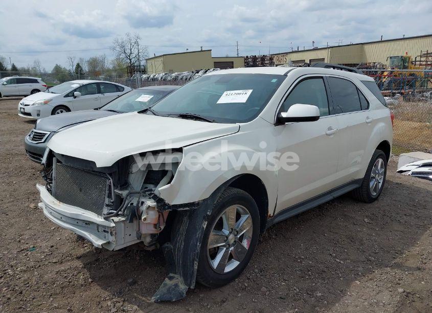Photo 2 of 2013 Chevrolet Equinox 1LT (VIN 1GNALDEK9DZ112091)