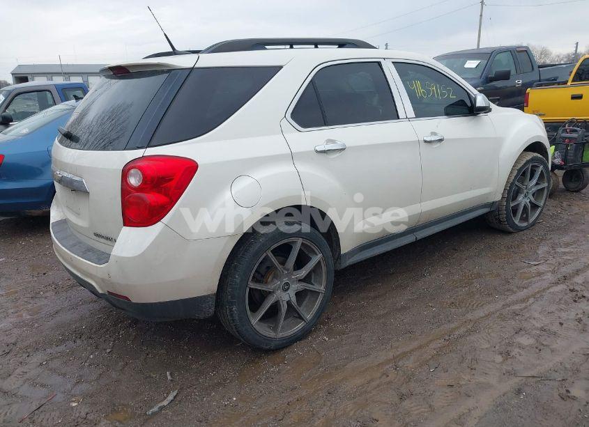 Photo 4 of 2013 Chevrolet Equinox 2LT (VIN 1GNALPEK0DZ114491)