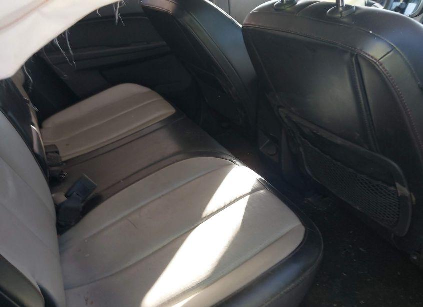 Photo 8 of 2013 Chevrolet Equinox 2LT (VIN 1GNALPEK7DZ132163)