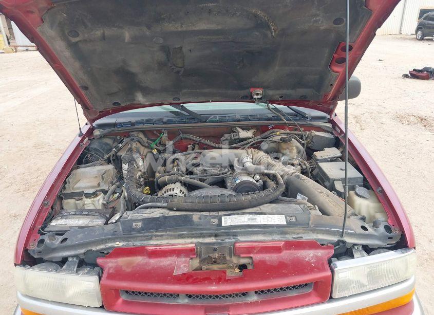 Photo 10 of 2001 Chevrolet Blazer LT (VIN 1GNCS13W112137572)