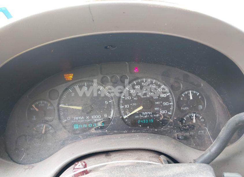 Photo 7 of 2001 Chevrolet Blazer LT (VIN 1GNCS13W112137572)