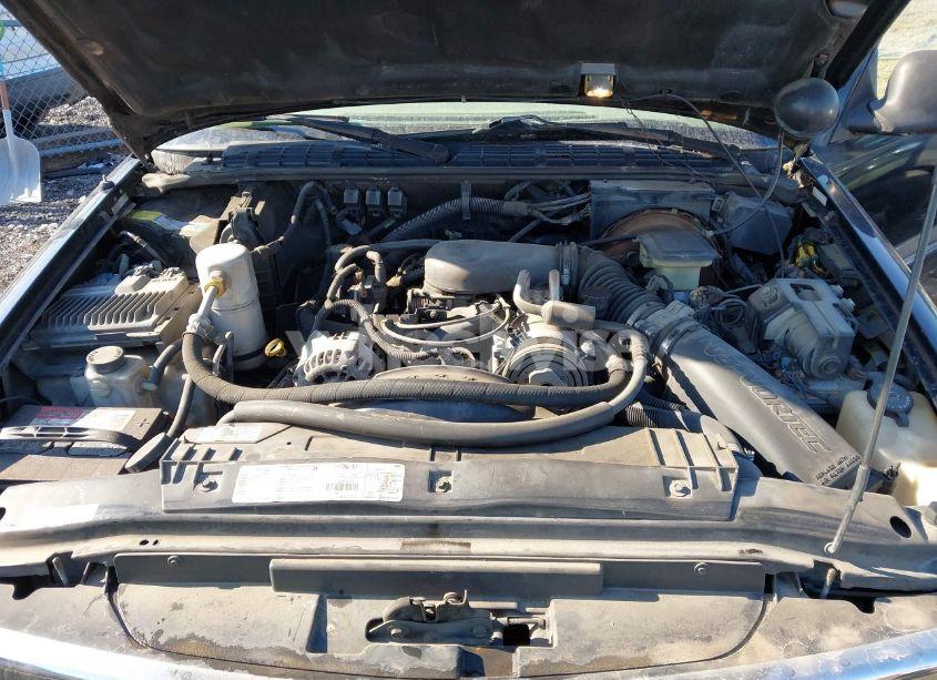 Photo 10 of 1997 Chevrolet Blazer LT (VIN 1GNCS13W1V2136105)