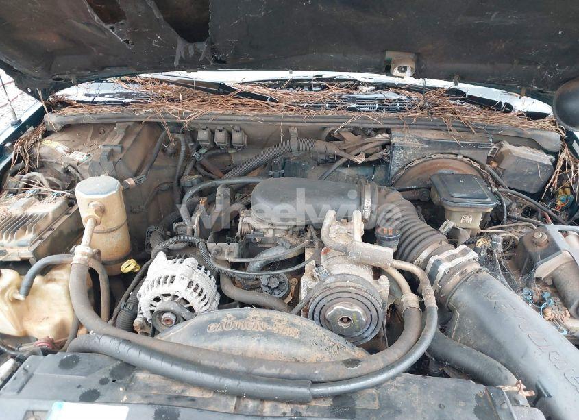 Photo 10 of 1997 Chevrolet Blazer LS (VIN 1GNCS13W1V2261394)