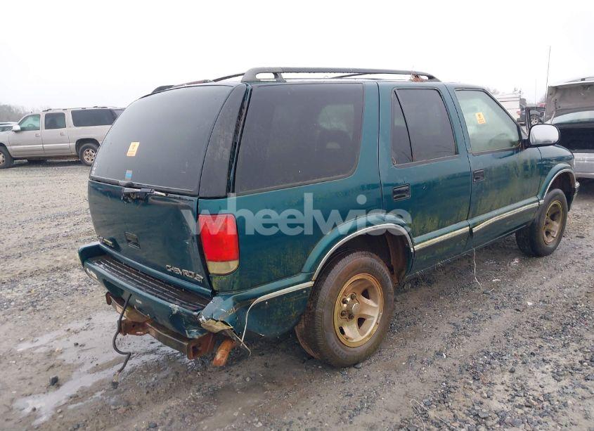 Photo 6 of 1997 Chevrolet Blazer LS (VIN 1GNCS13W1V2261394)