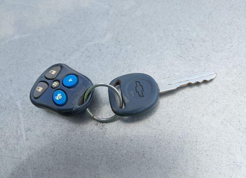 Photo 11 of 2001 Chevrolet Blazer LS (VIN 1GNCS13W212131103)