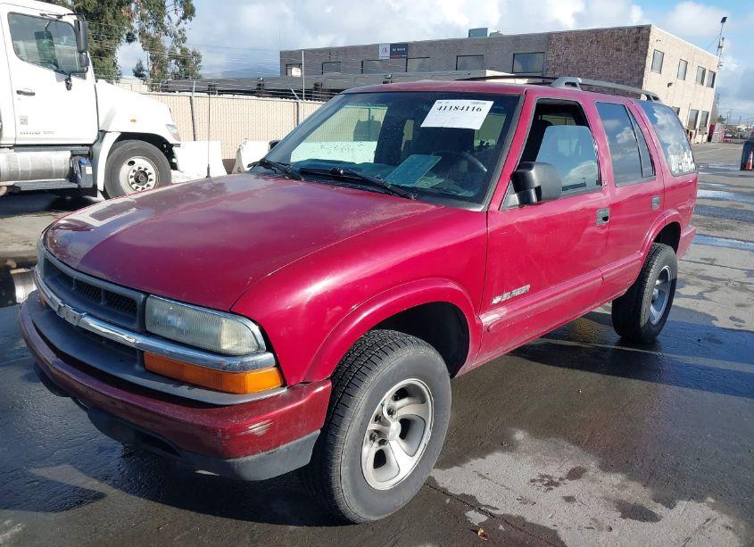Photo 6 of 2002 Chevrolet Blazer LS (VIN 1GNCS13W22K106123)