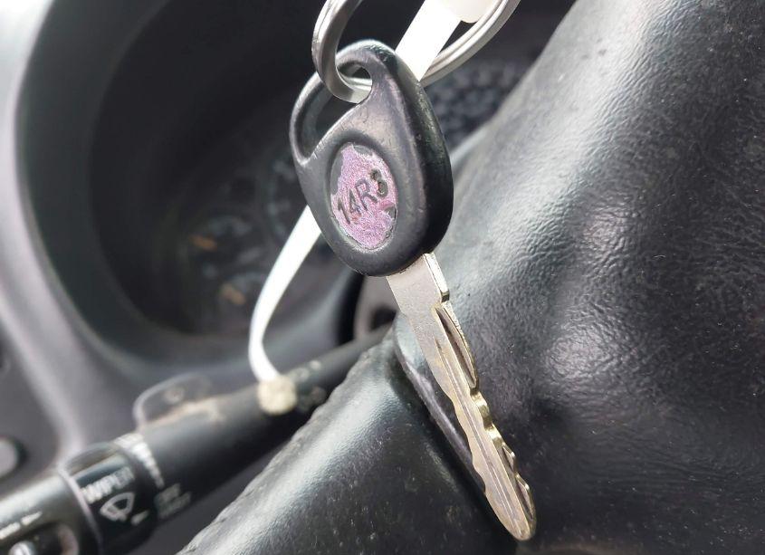 Photo 11 of 2001 Chevrolet Blazer LT (VIN 1GNCS13W312125925)