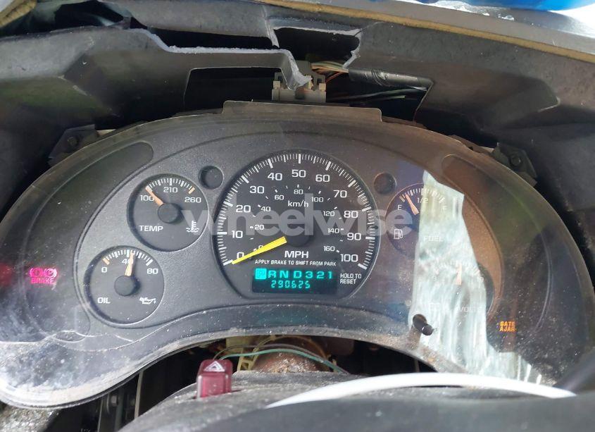 Photo 7 of 2000 Chevrolet Blazer LT (VIN 1GNCS13W4Y2107881)