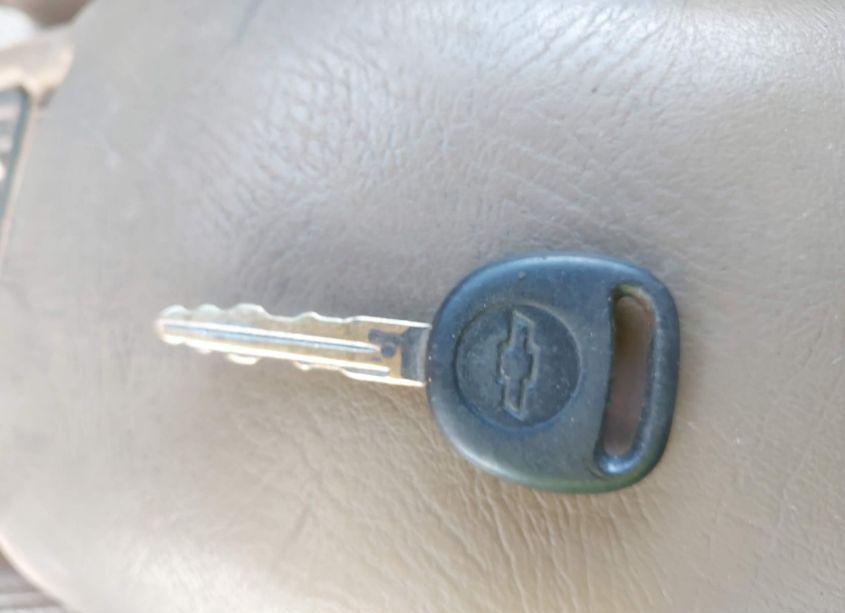 Photo 11 of 1999 Chevrolet Blazer LT (VIN 1GNCS13W5X2121156)