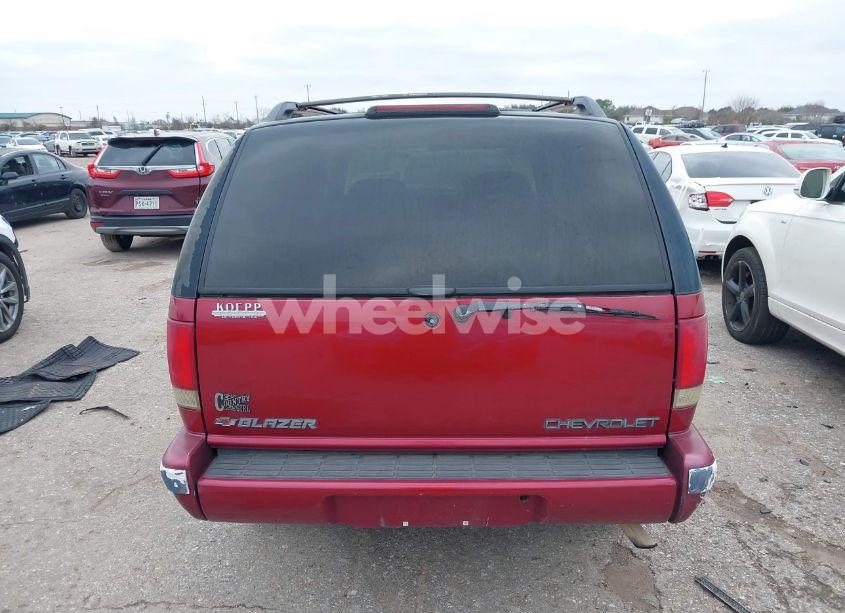 Photo 16 of 1996 Chevrolet Blazer (VIN 1GNCS13W6T2179271)