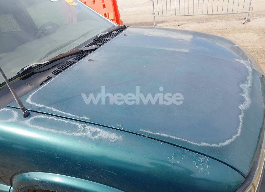 Photo 6 of 1998 Chevrolet Blazer LS (VIN 1GNCS13W6W2222740)