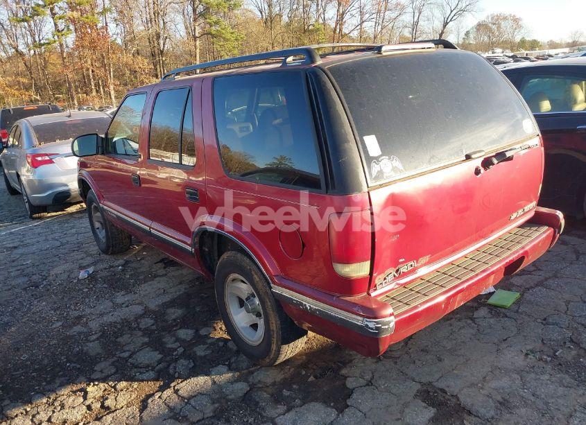 Photo 3 of 1995 Chevrolet Blazer (VIN 1GNCS13W7S2243767)