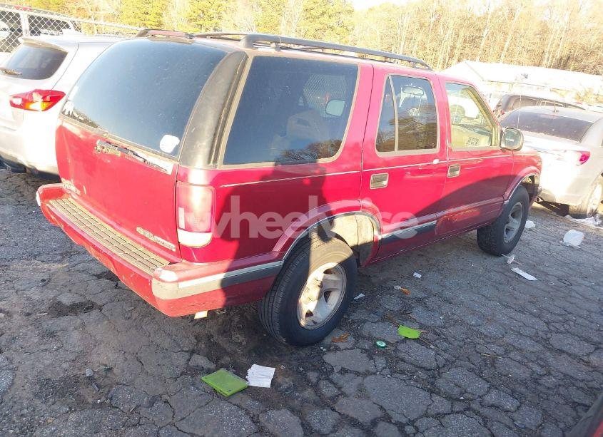 Photo 4 of 1995 Chevrolet Blazer (VIN 1GNCS13W7S2243767)