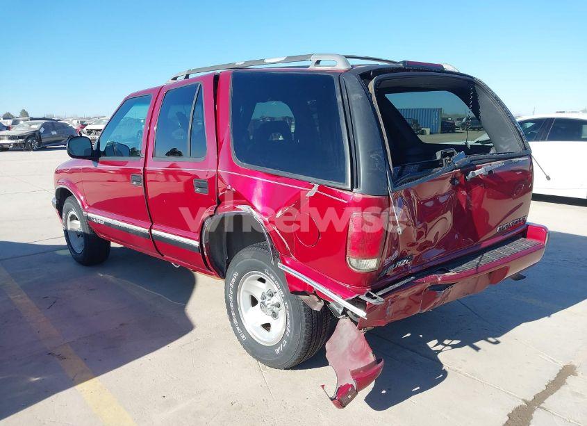 Photo 3 of 1996 Chevrolet Blazer (VIN 1GNCS13W7T2219261)