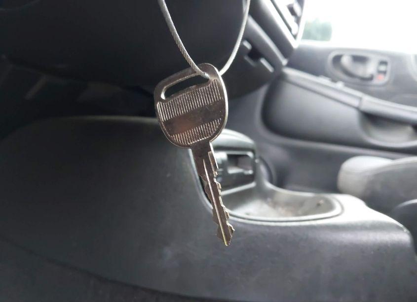 Photo 11 of 2001 Chevrolet Blazer LT (VIN 1GNCS13W812125497)