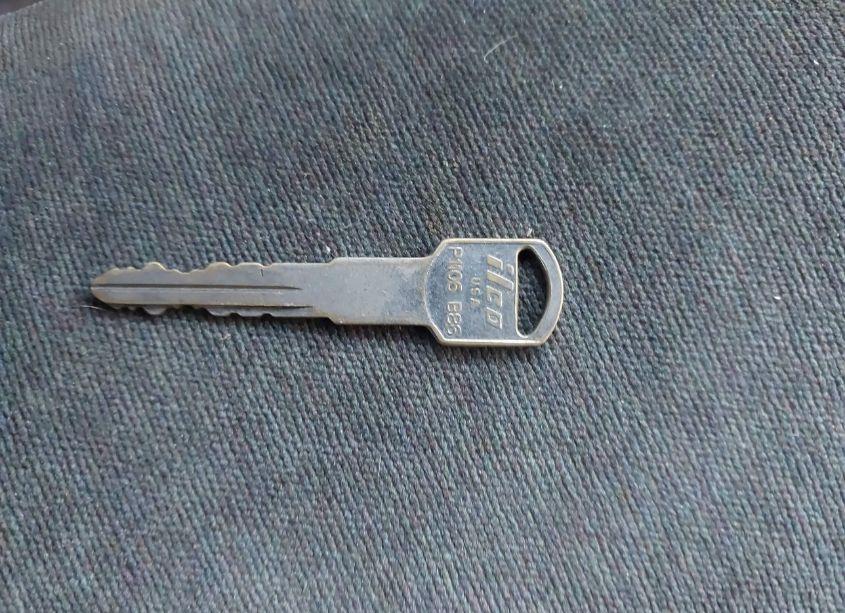 Photo 11 of 2002 Chevrolet Blazer LS (VIN 1GNCS13W82K122584)