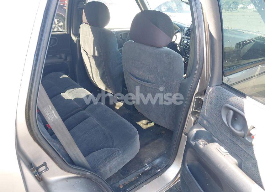 Photo 8 of 2001 Chevrolet Blazer LT (VIN 1GNCS13W912113858)