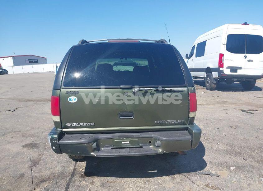 Photo 16 of 2001 Chevrolet Blazer LT (VIN 1GNCS13WX12137232)