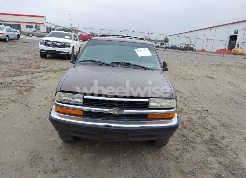 Photo 6 of 1999 Chevrolet Blazer LS (VIN 1GNCS13WXX2117149)