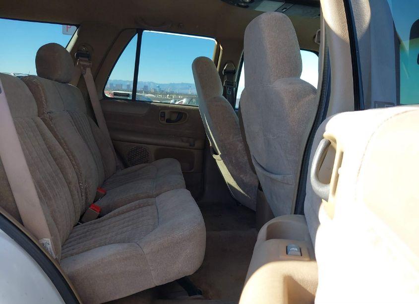 Photo 8 of 1999 Chevrolet Blazer LS (VIN 1GNCS13WXX2141225)