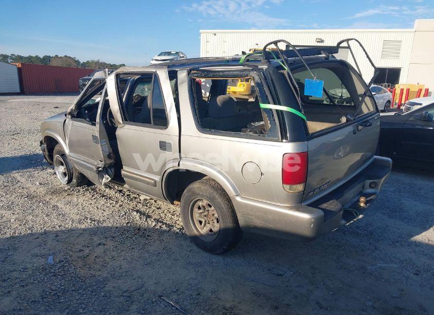 Photo 3 of 2000 Chevrolet Blazer LS (VIN 1GNCS13WXYK191429)