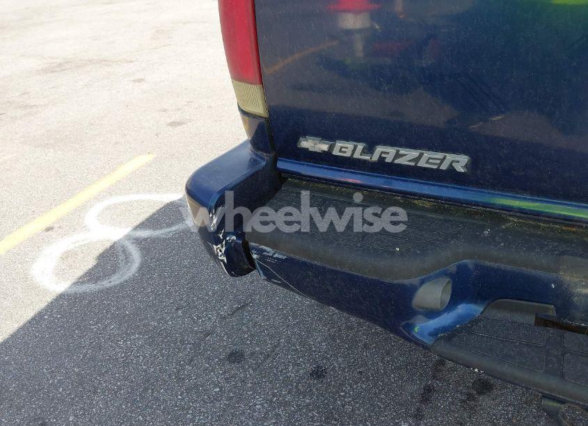 Photo 12 of 2003 Chevrolet Blazer LS (VIN 1GNCS13X33K149640)