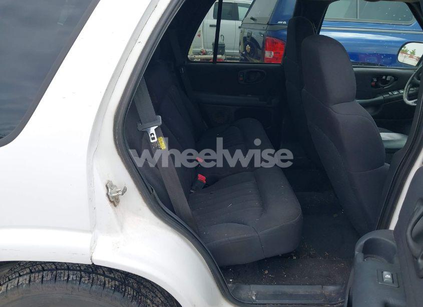 Photo 8 of 2004 Chevrolet Blazer LS (VIN 1GNCS13X44K169235)