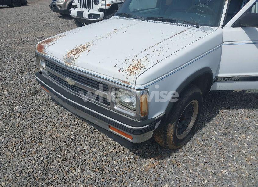 Photo 6 of 1991 Chevrolet Blazer S10 (VIN 1GNCS13Z5M2209260)