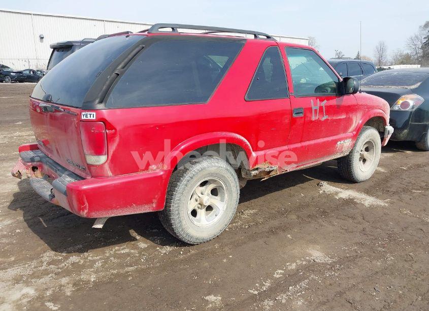 Photo 4 of 2001 Chevrolet Blazer LS (VIN 1GNCS18W21K180486)